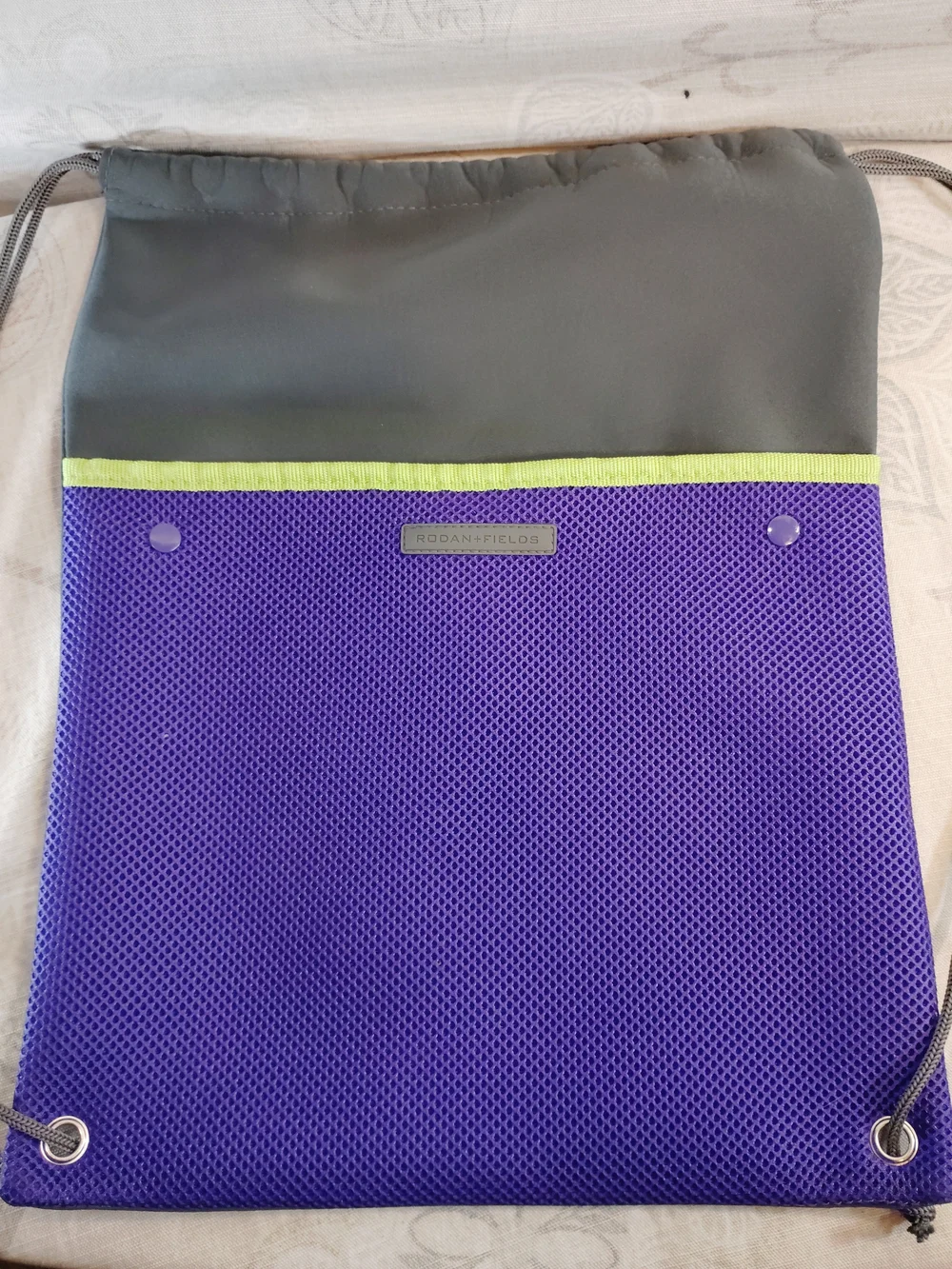 Rodan + Fields Purple and Gray Drawstring Backpack w/ Clinch Closure